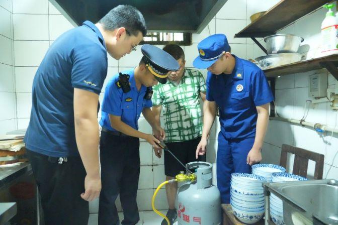 党建引领“渭您办” 筑牢安全生产屏障533_副本